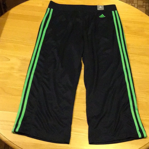 adidas Pants - Adidas Tech Mesh Capri